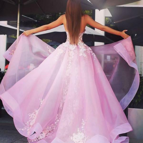 New A-Line Sweetheart Sweep Train Pink Tulle Prom Dress with Lace Appliques DM901