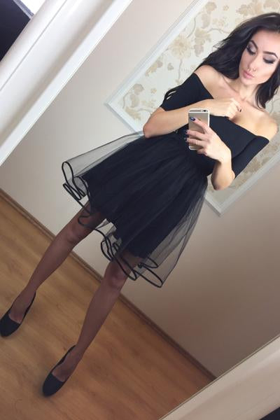 A-Line Off-The-Shoulder Short Sleeves Black Tulle Homecoming Dresses For Juniors DM475